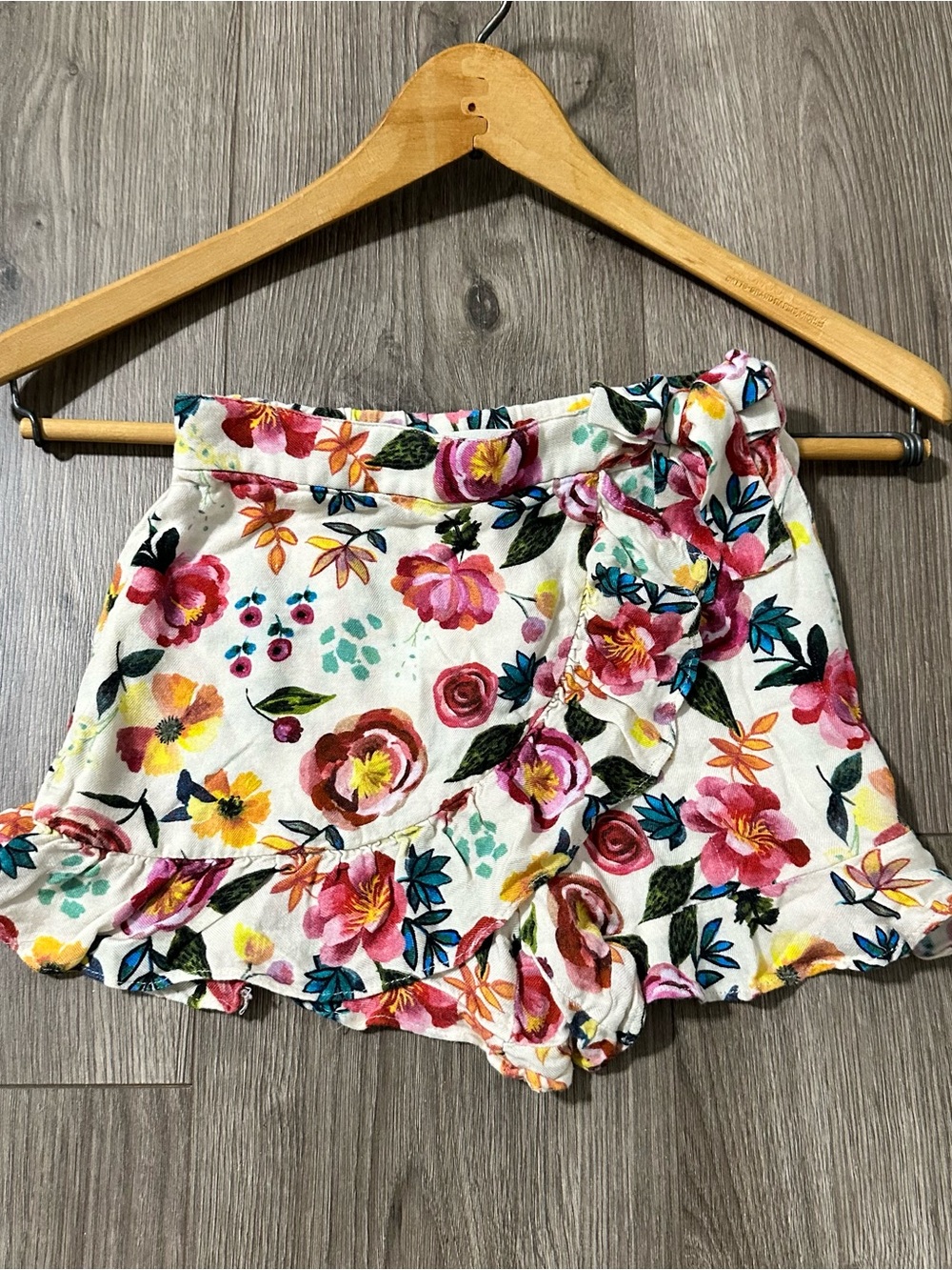 Zara Kids Skort White Floral Ruffle Skort Size 8 Pink & Yellow Blooms NWOT